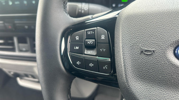 Ford Transit Custom 320 L1 Petrol Fwd 2.5 PHEV 232ps H1 Double Cab Van Sport Auto [NI] - Image 24